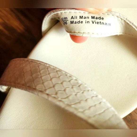 Naturalizer snakeskin heels - Picture 5 of 8